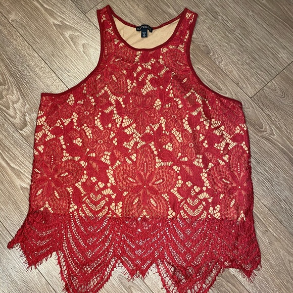 Cropped tank - Picture 1 of 1